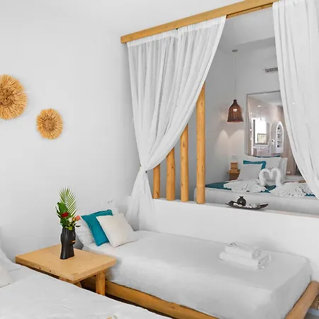 Alia Beachfront And Hotel