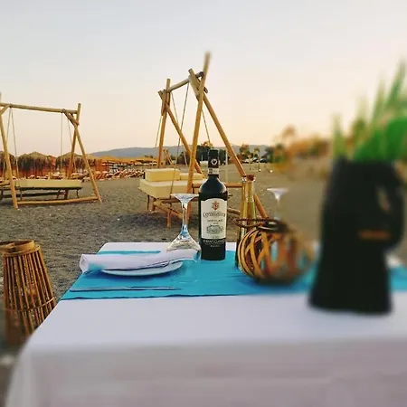 Hotel Alia Beachfront And Haraki