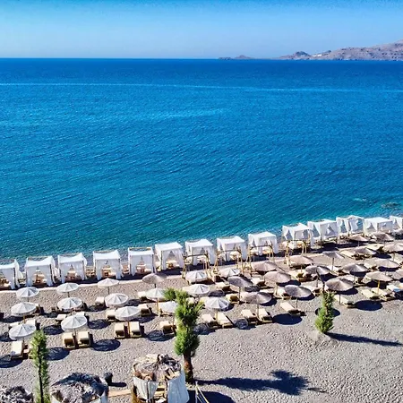 Alia Beachfront And Hotel Haraki