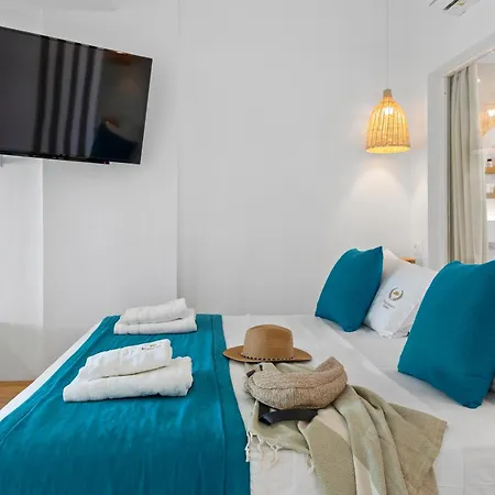 Hotel Alia Beachfront And 5*
