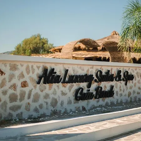 Alia Beachfront And Hotel Charaki