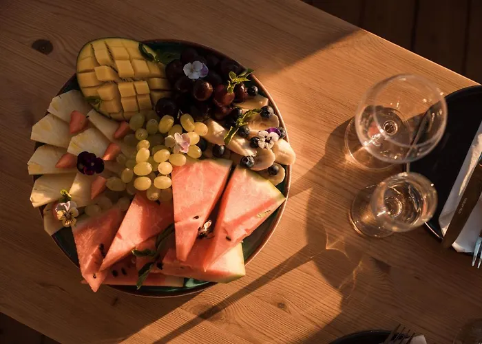 Alia Beachfront And 5*