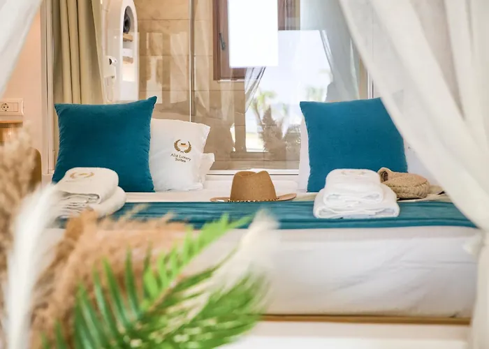 Alia Beachfront And ホテル 5*