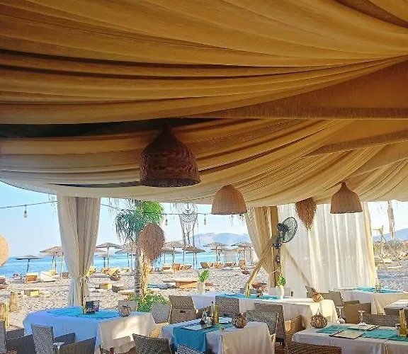 Alia Beachfront And 5*